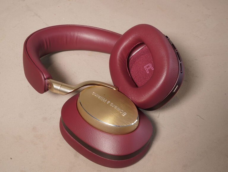 Bowers & Wilkins PX8 rosso Royal Burgondy B&W